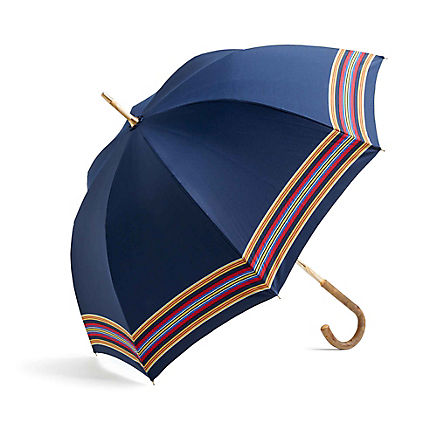Salzburger Regenschirm Entdecken Bei Servus Am Marktplatz